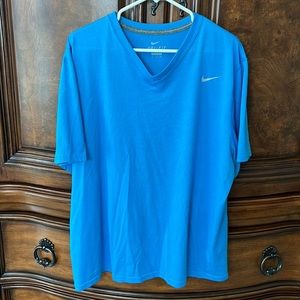 Mens blue Nike DRI-FIT T-shirt - v-neck - size XXL